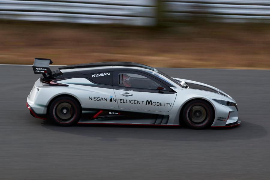  Nissan Leaf Nismo RC 2019 года  (фото 16 из 48)